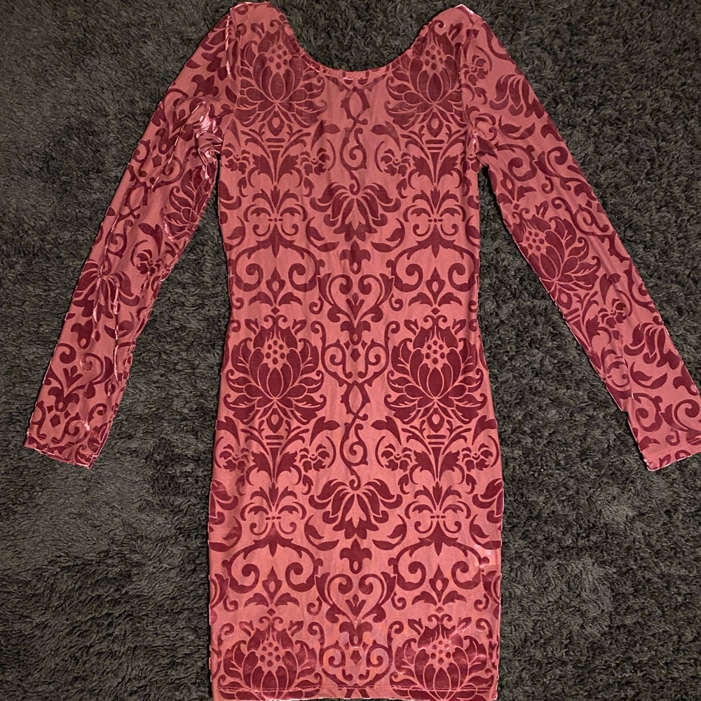 NWOT Plum Bodycon Velvet/Sheer, Low Back Dress